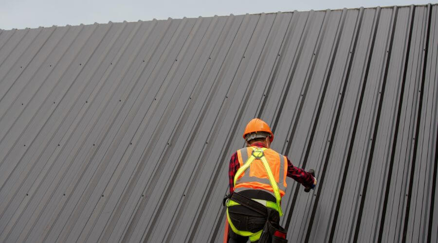 Professional metal roof installation services in Laurelville, OH